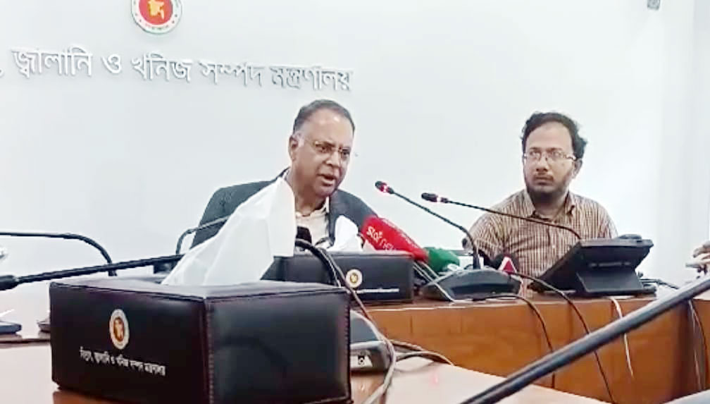 যুদ্ধ পরিস্থিতি, সাশ্রয়ী হয়ে চলতে হবে: বিদ্যুৎমন্ত্রী