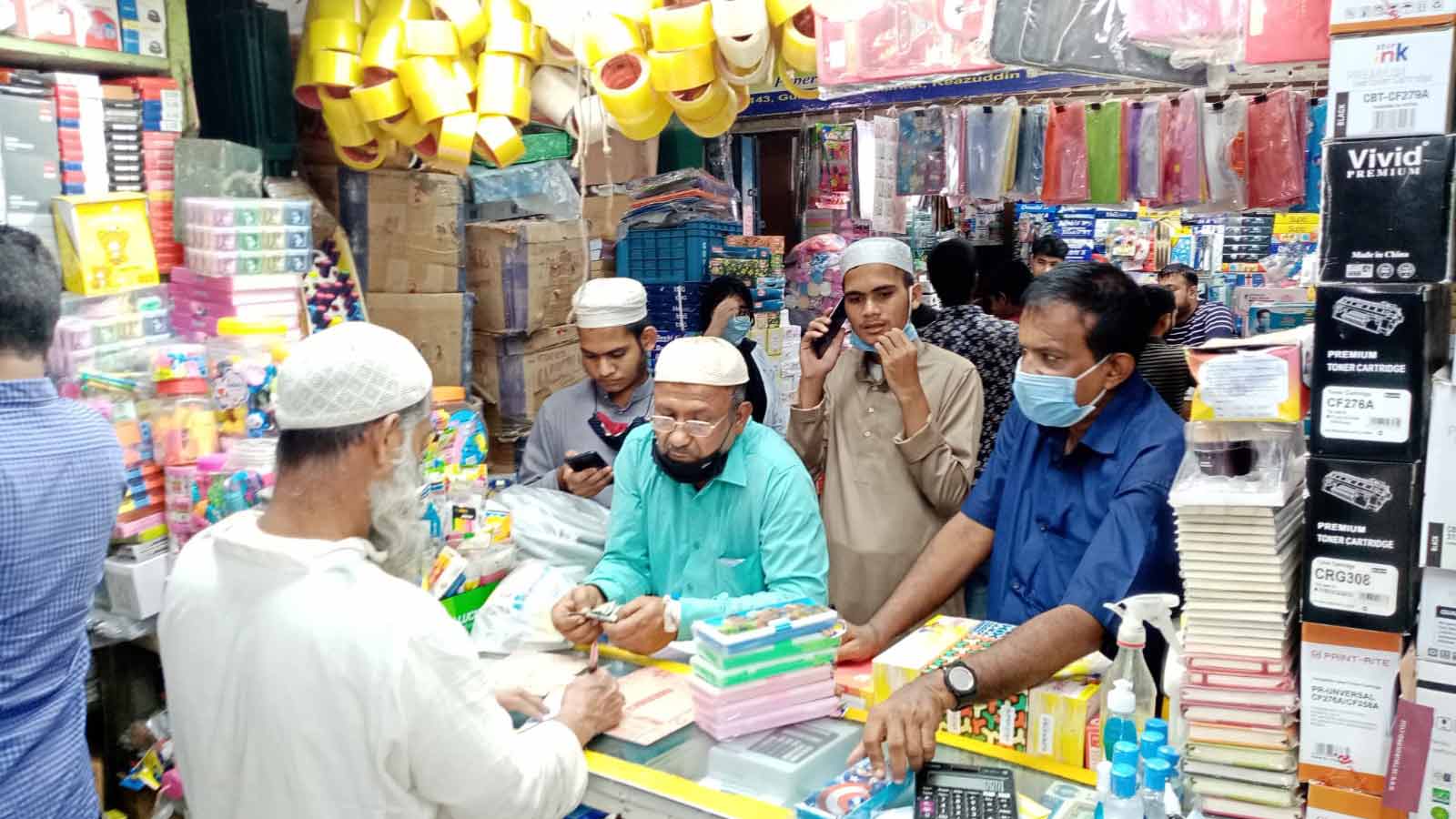 ‘হঠাৎ চাহিদা বাড়লে, দামতো একটু বাড়বেই’