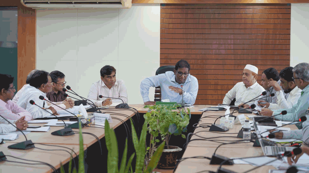 সুষ্ঠুভাবে কার্যক্রম বাস্তবায়নের মাধ্যমেই কৃষিক্ষেত্রে ঐতিহ্য সমুন্নত রাখতে হবে: বিএডিসি চেয়ারম্যান