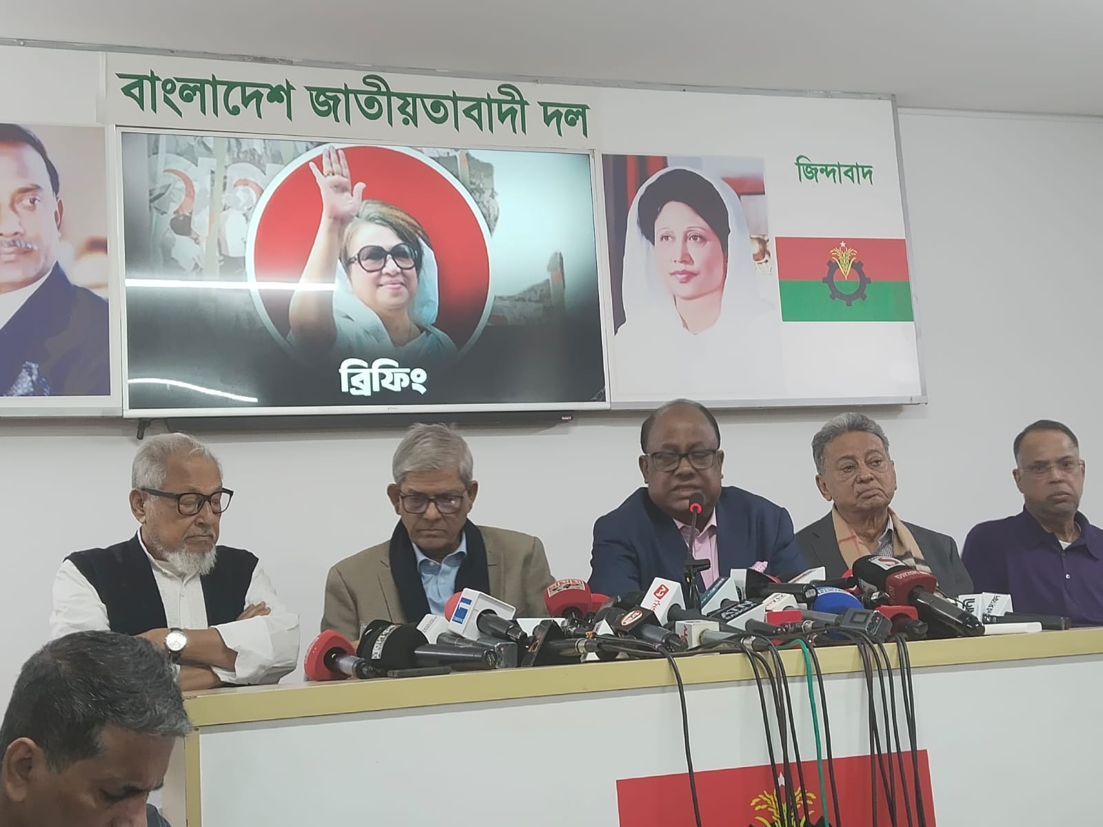 বিএনপিতে ববি হাজ্জাজ-রেদোয়ান আহমেদ, আরও ৭ আসনে সমঝোতা