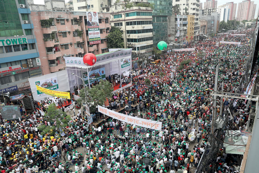নয়াপল্টনে বিএনপির ‘তারুণ্যের রাজনৈতিক অধিকার প্রতিষ্ঠা’ সমাবেশ শুরু