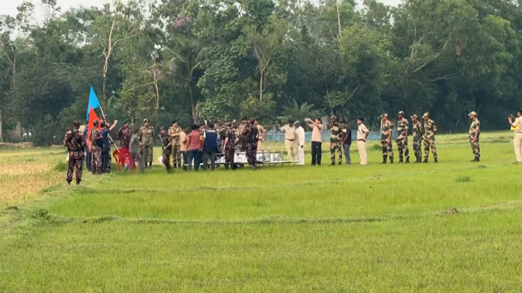১৮ ঘণ্টা পর দুই বাংলাদেশির মরদেহ ফেরত দিল বিএসএফ
