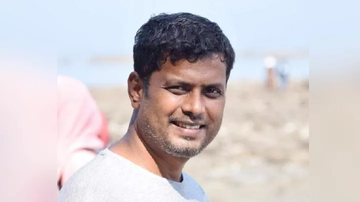 স্কুটি চালিয়ে ক্যাম্পাসে ফেরা হলো না চবি শিক্ষক আফতাবের