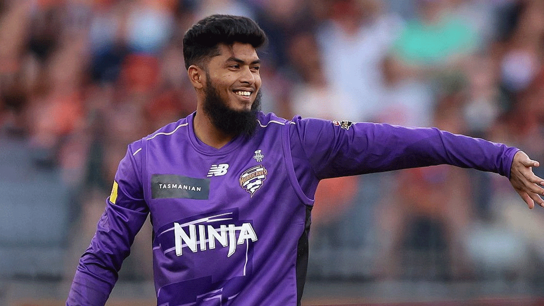 বিগ ব্যাশের বর্ষসেরার পুরস্কার পেলেন রিশাদ