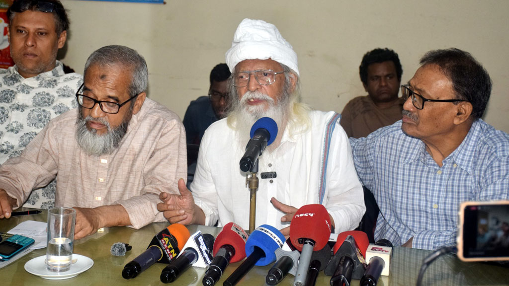 যুক্তরাষ্ট্র বাংলাদেশের সেনাবাহিনীকে আরেকটি প্রক্সি ওয়ারে জড়াতে চায়: ফরহাদ মজহার