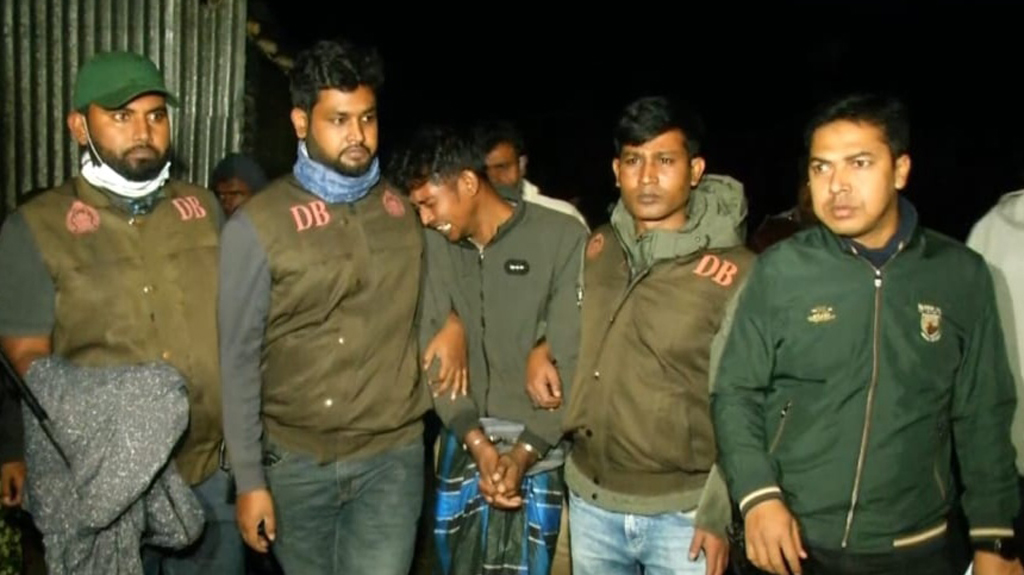 বগুড়ায় স্ত্রীকে হত্যা করে সেপটিক ট্যাংকে লাশ ফেলে থানায় নিখোঁজের জিডি