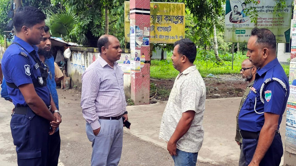 ফকিরহাট স্বাস্থ্য কমপ্লেক্সে দালালচক্রের ১ সদস্যের কারাদণ্ড