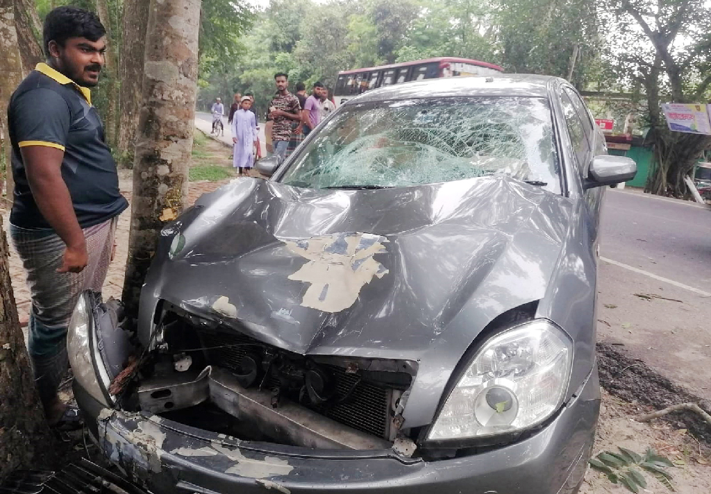 ফকিরহাটে প্রাইভেট কারের ধাক্কায় পথচারী নিহত