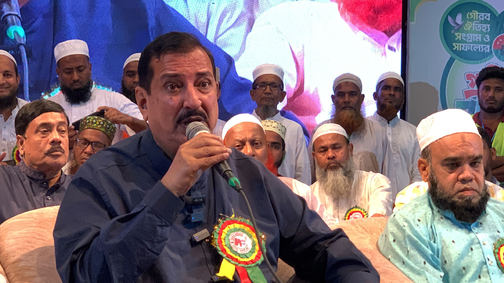 দিল্লির ইশারায় যারা কাজ করছে, তারা শয়তানের দোসর: ভূমিমন্ত্রী