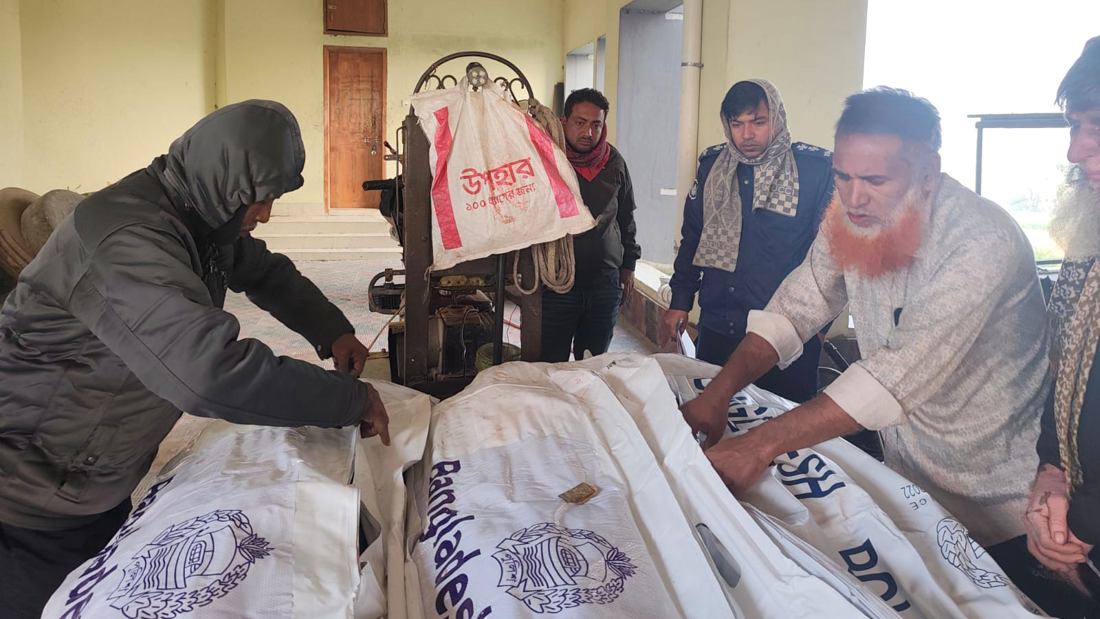 ভাঙ্গায় গাড়ির চাপায় তিন মোটরসাইকেল আরোহী নিহত