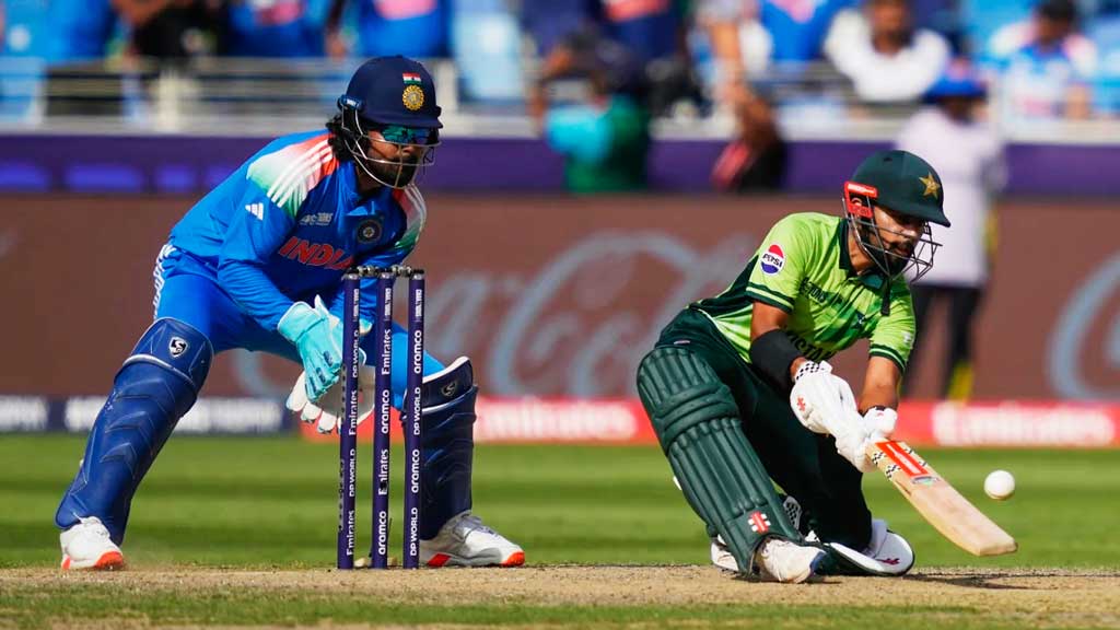 ক্রিকেটে পাকিস্তানকে বেকায়দায় ফেলতেই কি ভারতের  এমন সিদ্ধান্ত