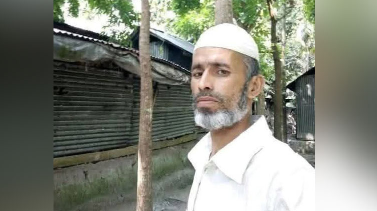 গৌরনদীতে ভ্যানচালককে কুপিয়ে হত্যা