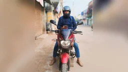 বিয়ে করতে এসে মোটরসাইকেল খোয়ালেন পুলিশ কর্মকর্তা