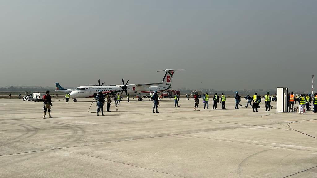 শাহজালালে বিমানবন্দরে ‘এয়ারপোর্ট ইমার্জেন্সি এক্সারসাইজ’ মহড়া