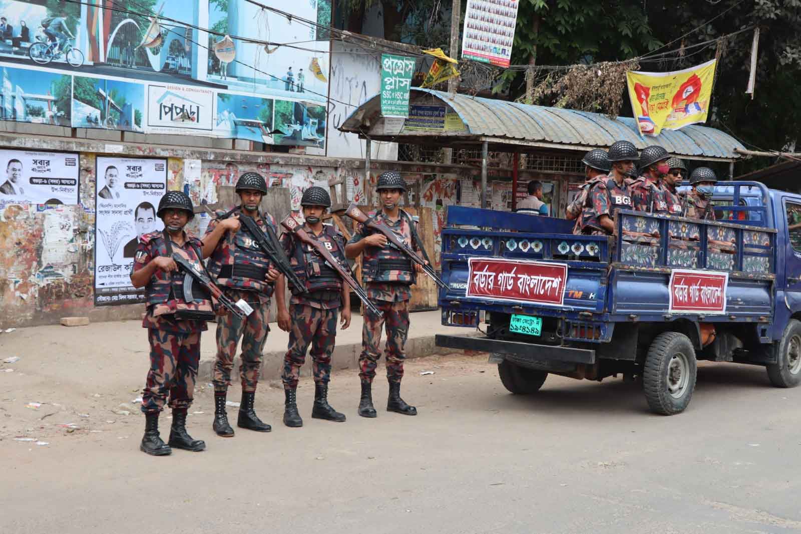 বগুড়া-৬ আসনের নির্বাচনী এলাকায় ৮ প্লাটুন বিজিবি মোতায়েন