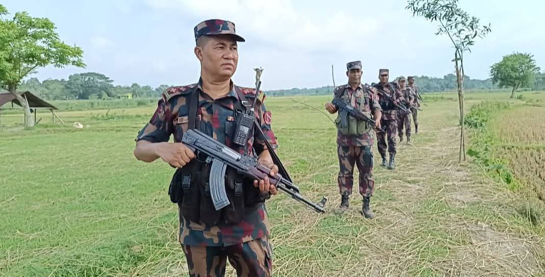 ব্রাহ্মণবাড়িয়ায় ‘ভারতীয় নাগরিক পুশইনের’ খবর, গভীর রাতে সীমান্তে সতর্ক বিজিবি ও এলাকাবাসী