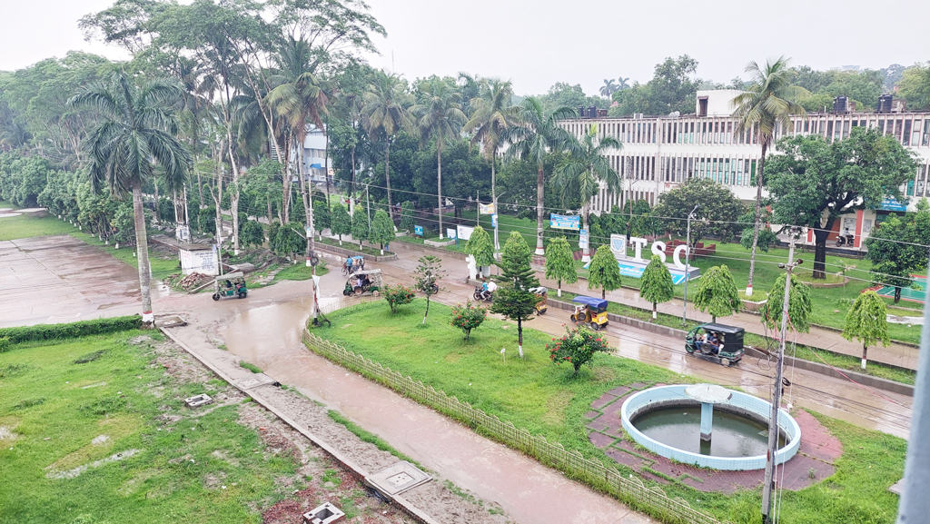 বাকৃবিতে র‍্যাগিং: ৩ ছাত্রীকে হল থেকে বহিষ্কার, দুজনের জরিমানা