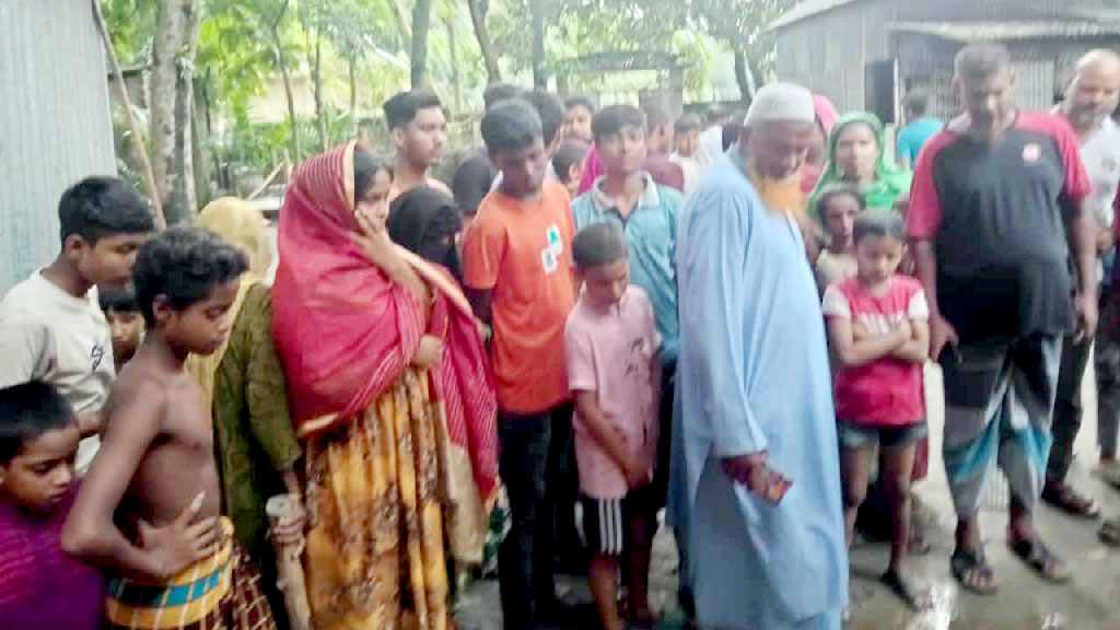 বকশীগঞ্জে স্কুলছাত্রীর ঝুলন্ত লাশ উদ্ধার