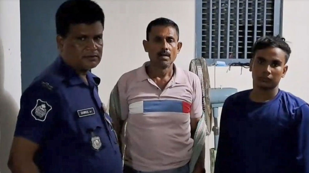 সাতক্ষীরা সীমান্ত দিয়ে ৬ নারী-পুরুষকে বিজিবির কাছে হস্তান্তর