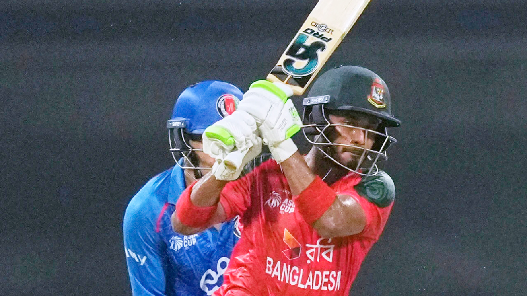 বাংলাদেশের স্বরূপে ফেরার লড়াই আজ