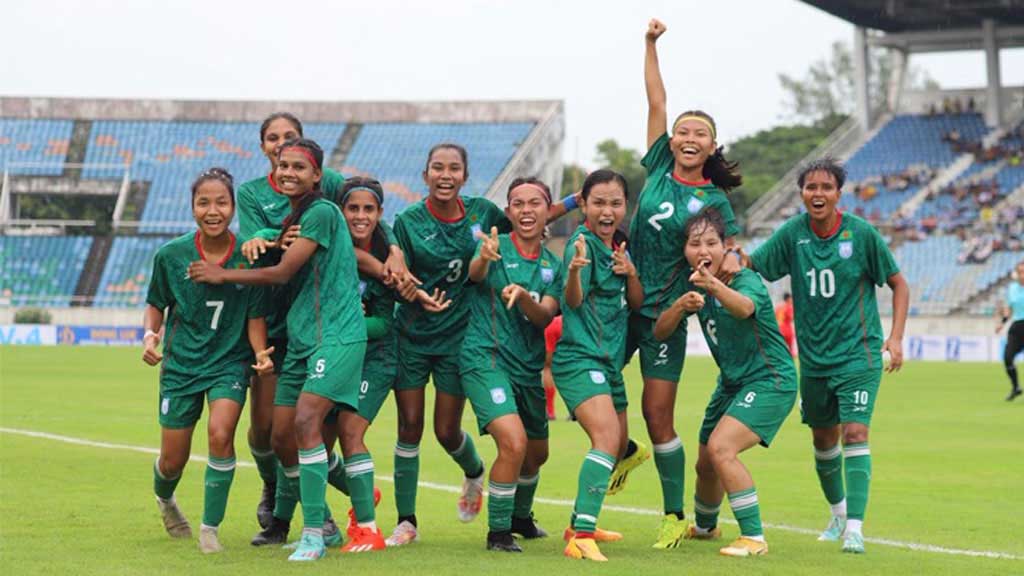 বাংলাদেশের ফুটবল ম্যাচ সরাসরি সম্প্রচার নিয়েই এখন শঙ্কা