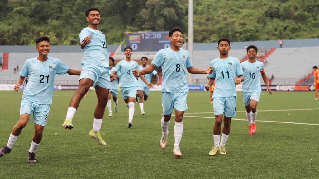 ভুটানকে উড়িয়ে সেমিফাইনালে বাংলাদেশ
