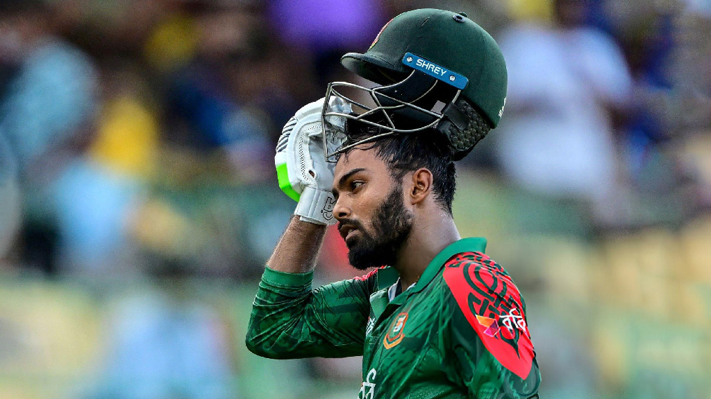শ্রীলঙ্কাকে ২৪৯ রানের লক্ষ্য দিয়েছে বাংলাদেশ