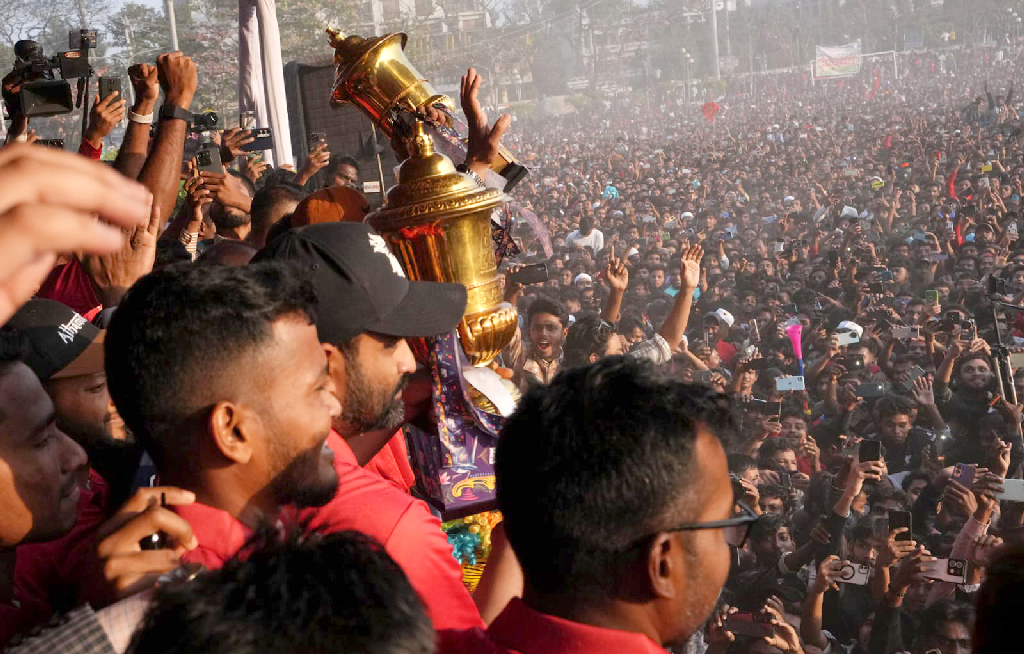 আনন্দের দিনেও তামিমের দুঃখপ্রকাশ, কিন্তু কেন