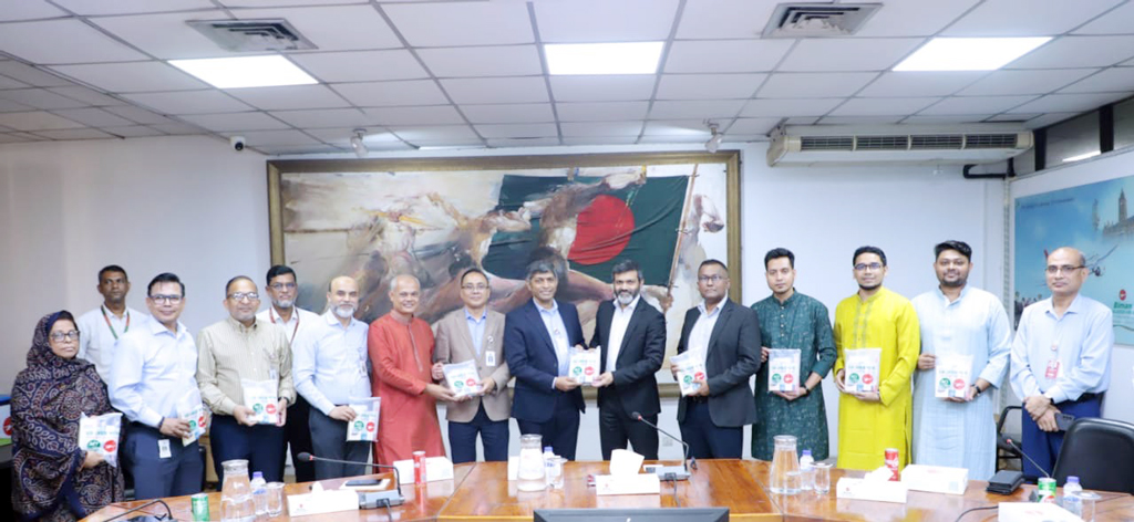 হজযাত্রীদের জন্য ‘হজ কেয়ার প্যাক’ নিয়ে এসেছে বিমান ও এসিআই