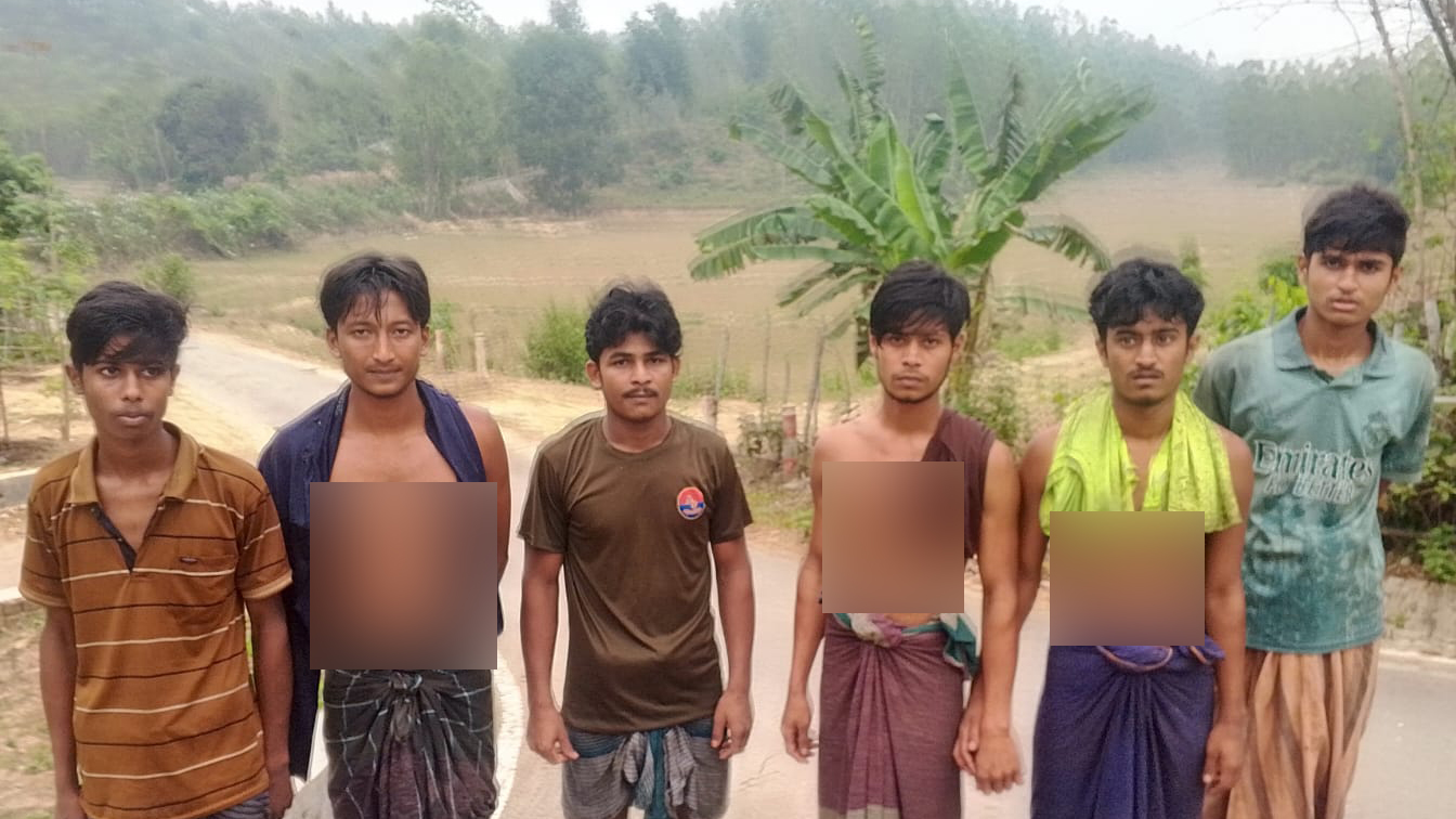 বান্দরবানে অপহৃত ৬ রাবারশ্রমিক উদ্ধার, সন্দেহভাজন আটক
