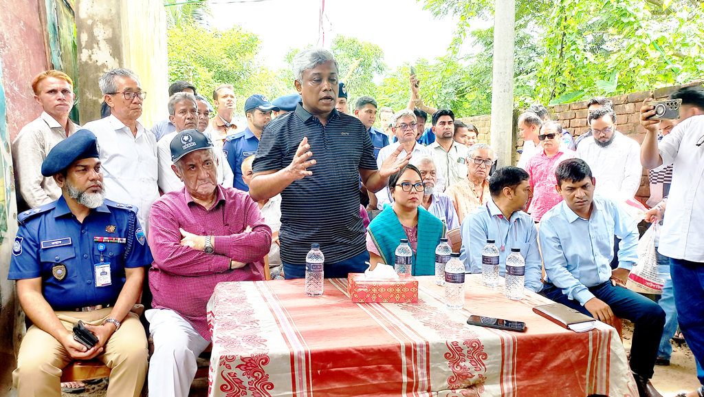 বন্যায় ক্ষতিগ্রস্ত সব ঘর সরকারি উদ্যোগে মেরামত করা হবে: বিদ্যুৎ প্রতিমন্ত্রী