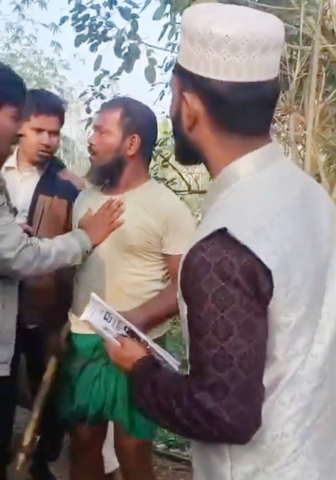 ভোলায় বিএনপি-জামায়াত সংঘর্ষে আহত ২৫, পাল্টাপাল্টি সংবাদ সম্মেলন