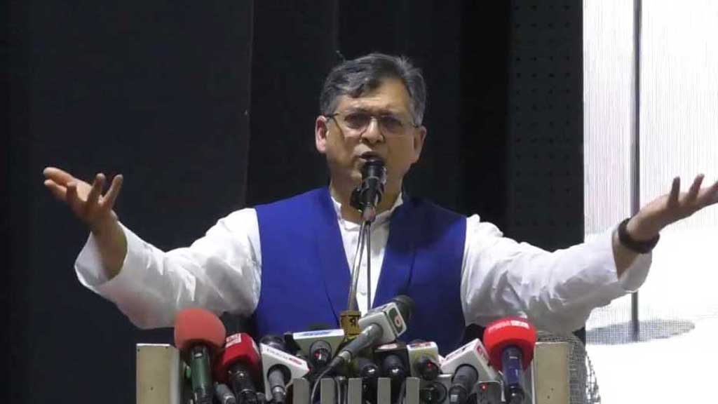 এই উপদেষ্টা বিদেশ থেকে আর কী পরিকল্পনা নিয়ে এসেছেন জানি না: সালাহউদ্দিন আহমদ