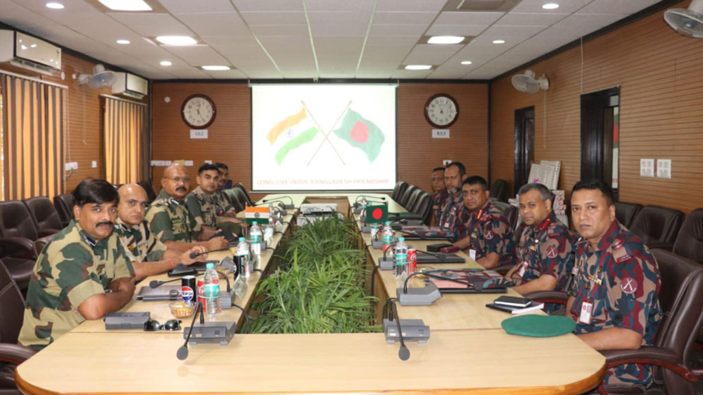 বেনাপোল সীমান্তে বিজিবি-বিএসএফের পতাকা বৈঠক