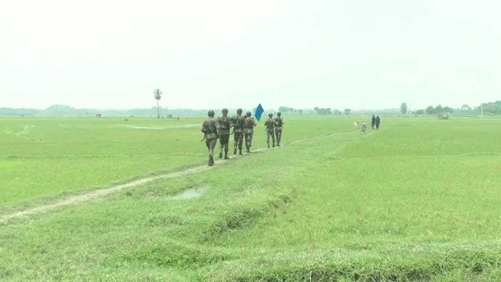পুশ ইন ঠেকাতে বেনাপোল সীমান্তে অতিরিক্ত বিজিবি মোতায়েন