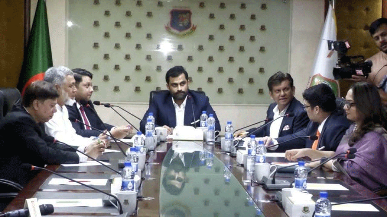 বিসিবিতে পদ পেতে মরিয়া বিএনপির নেতা-স্বজনেরা