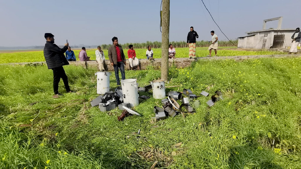 নাটোরে প্রহরীকে বেঁধে ৩ ট্রান্সফরমার চুরি