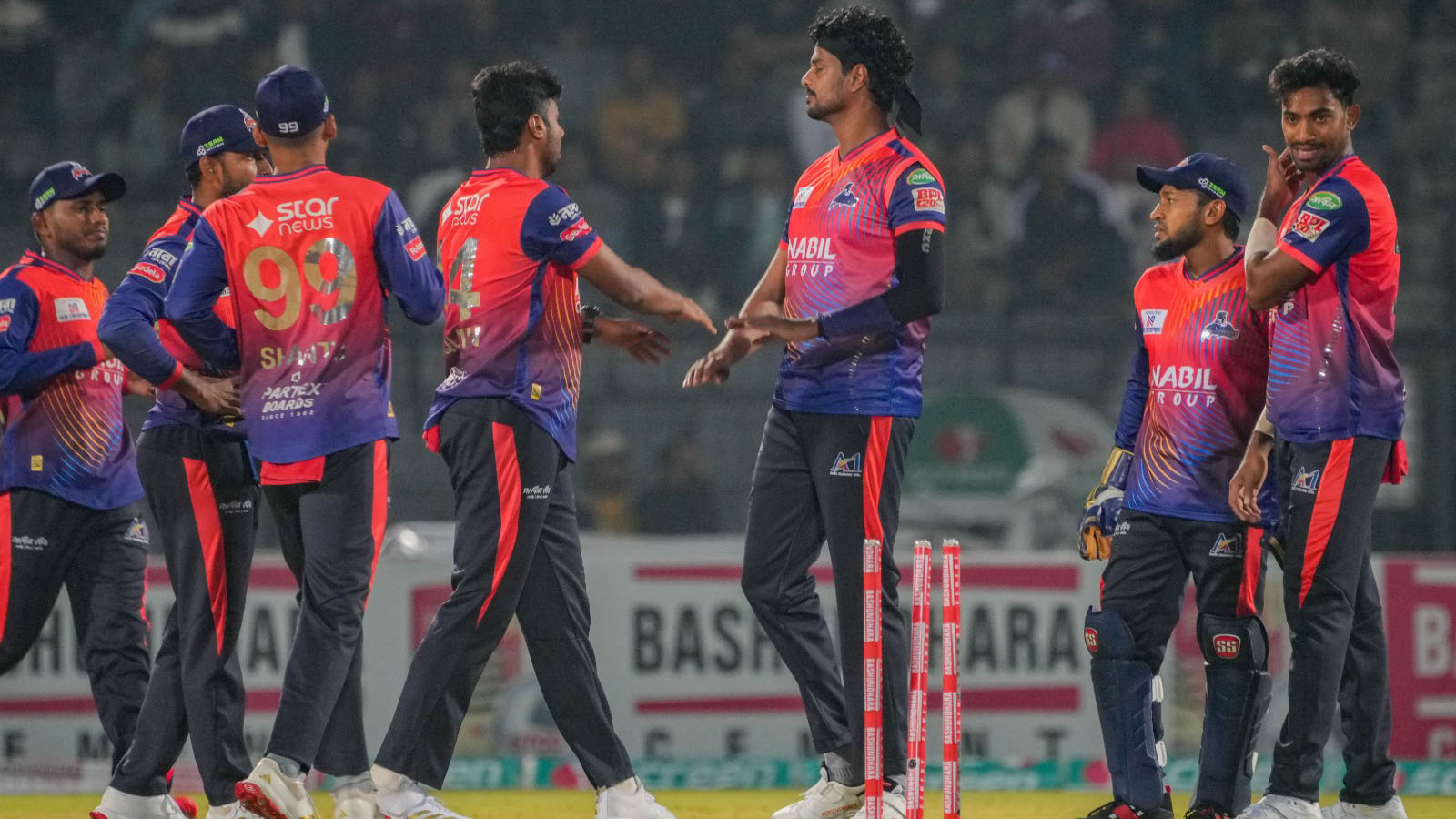 বিপিএলের সূচি পরিবর্তনে ধকল যাবে ক্রিকেটারদের ওপর দিয়েই