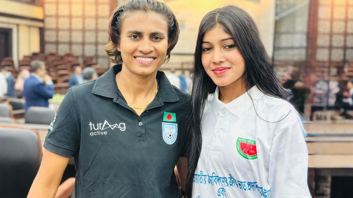 ‘চোখ বন্ধ করে এখন খেলাধুলাকে পেশা হিসেবে নেওয়া যাবে’