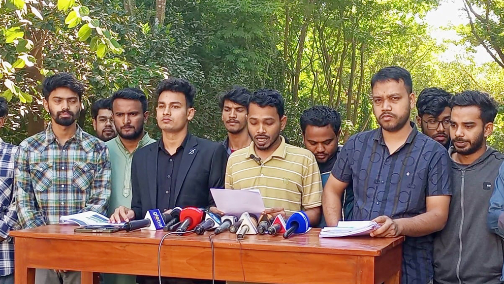 ব্রাকসু নির্বাচন কমিশনকে মেরুদণ্ডহীন আখ্যা দিল ছাত্রদল-সমর্থিত প্যানেল