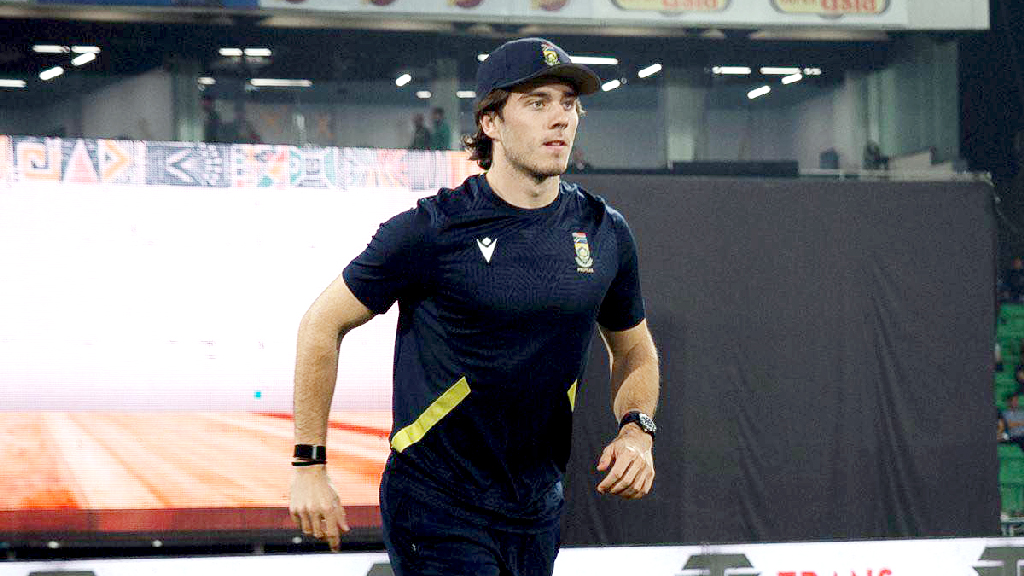 পাকিস্তান ম্যাচের আগ মুহূর্তে দক্ষিণ আফ্রিকার বড় ধাক্কা