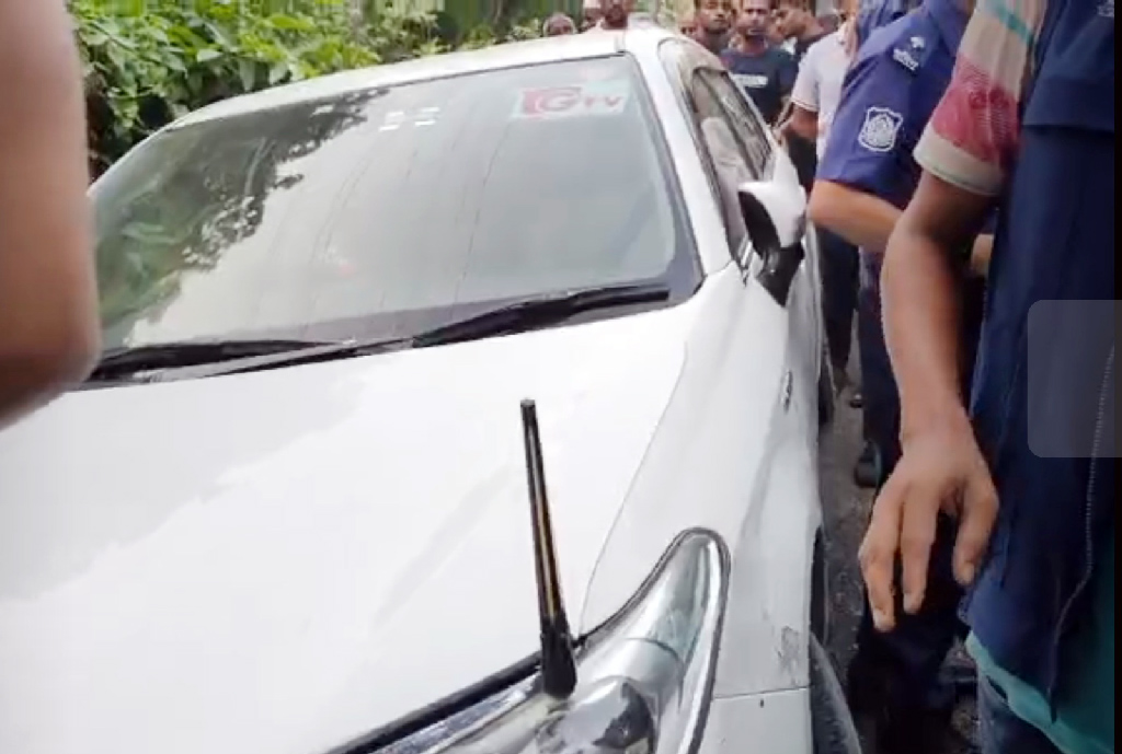 বরগুনায় প্রাইভেটকার–অটোরিকশার মুখোমুখি সংঘর্ষ, নিহত ২