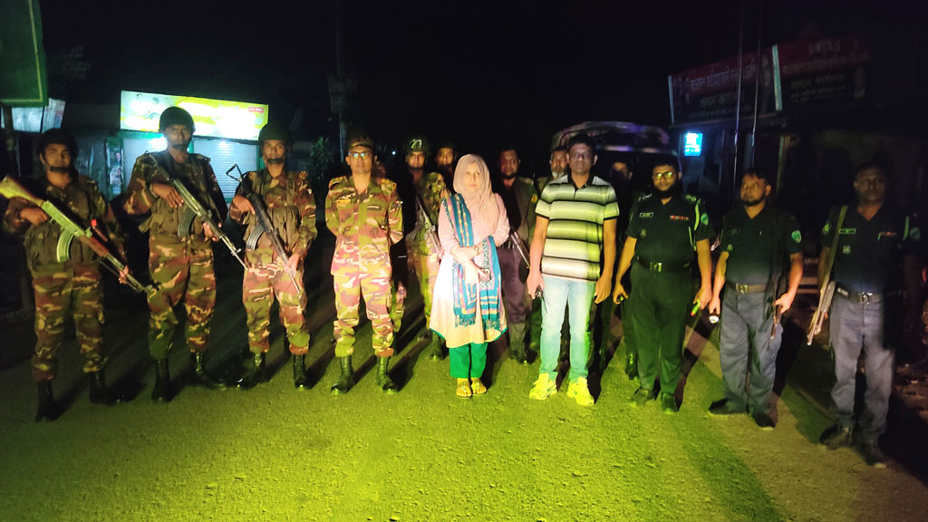 ব্রাহ্মণপাড়ায় রাতভর যৌথ বাহিনীর অভিযান, মাদক ধ্বংস