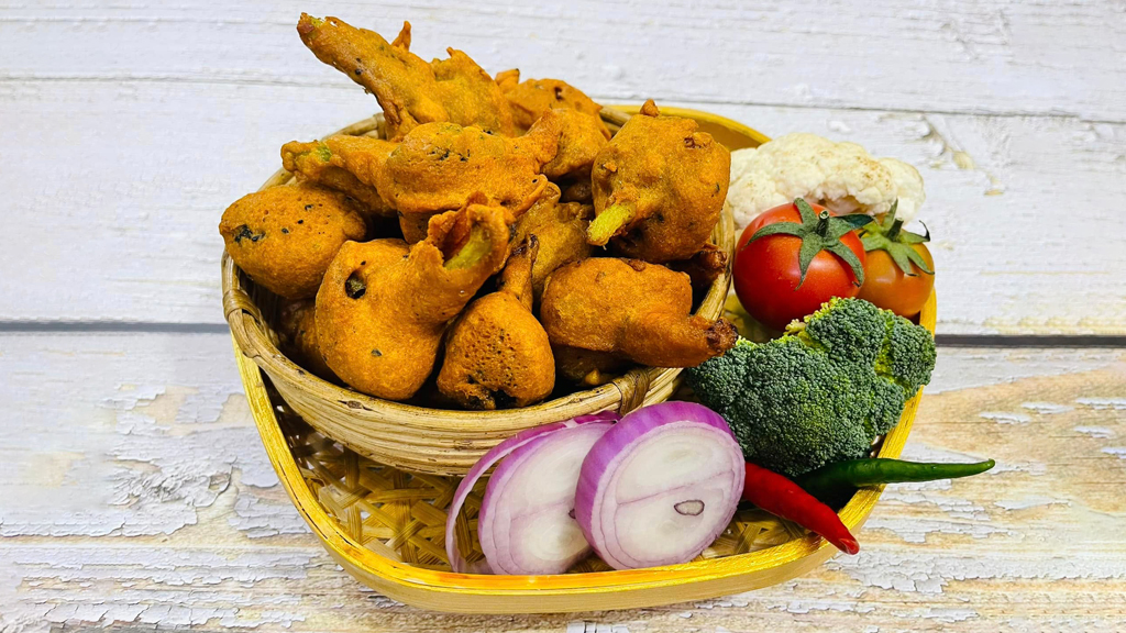 ছুটির বিকেলে তৈরি করুন সুস্বাদু ব্রকলির পাকোড়া