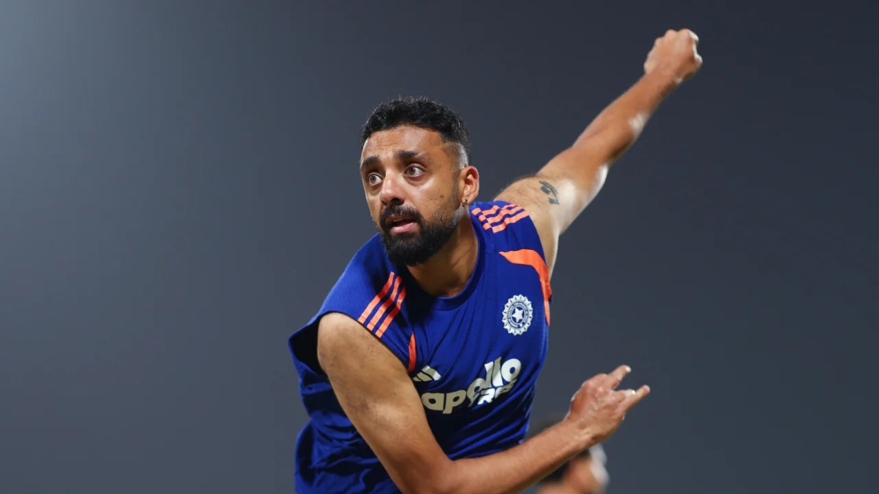 তুমি কেন মরে যাচ্ছ না, এমন কথাও শুনেছিলেন ভারতের তারকা ক্রিকেটার