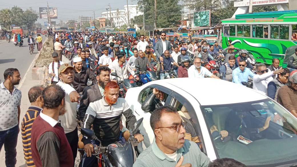 বরিশালে বিএনপির বিরুদ্ধে জনদুর্ভোগ সৃষ্টির অভিযোগ