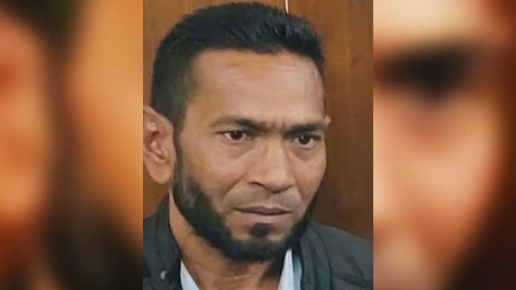 বরিশালে বাসা থেকে মুহুরির রক্তাক্ত মরদেহ উদ্ধার, স্ত্রী পলাতক