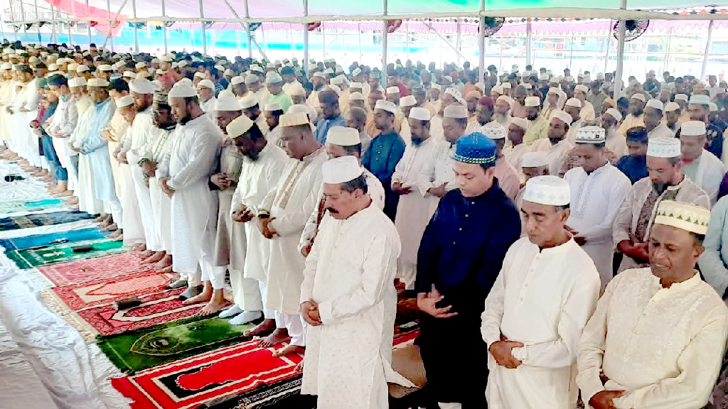 বরিশালে ঈদুল আজহা উদ্যাপন