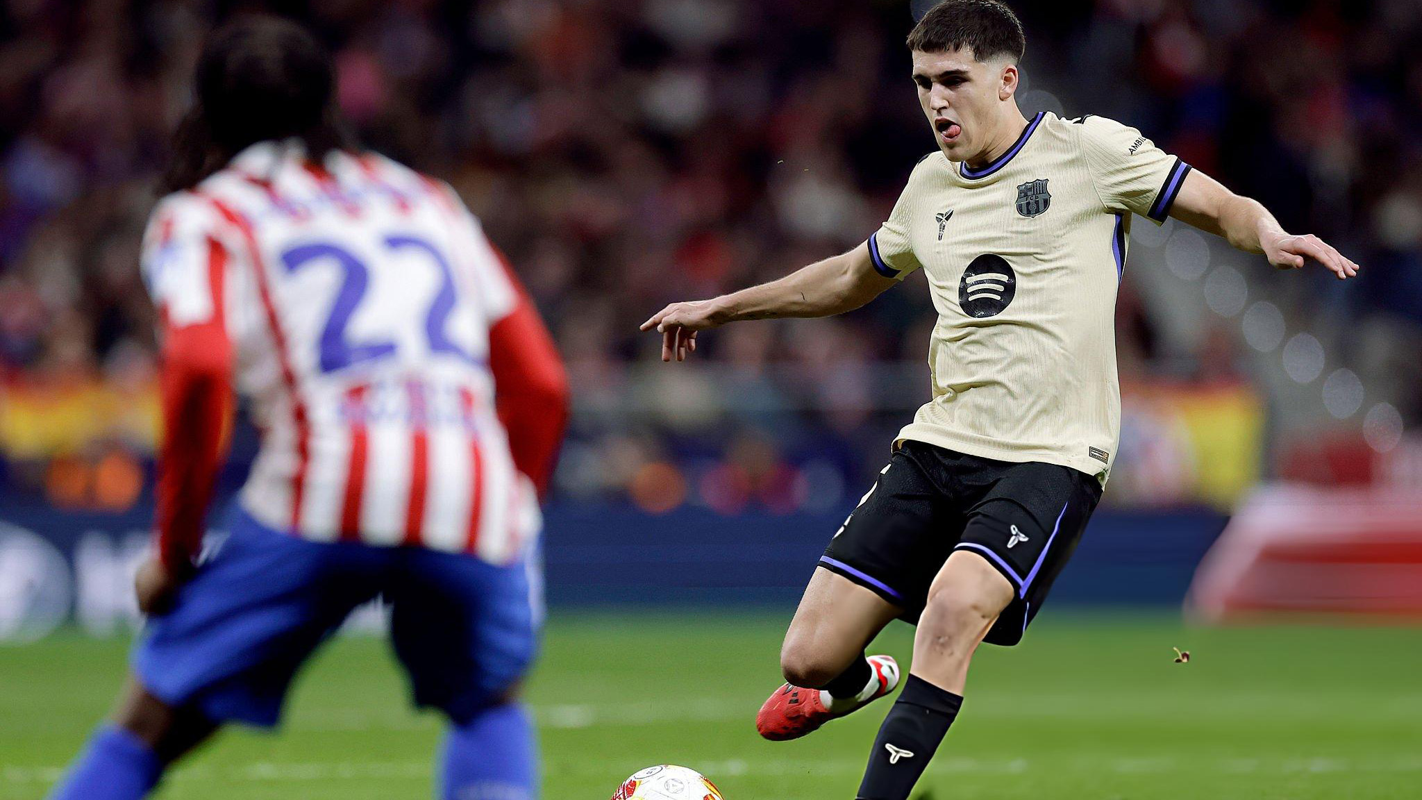 বার্সেলোনার গোল বাতিল করতে কেন এত দীর্ঘ সময় লাগল