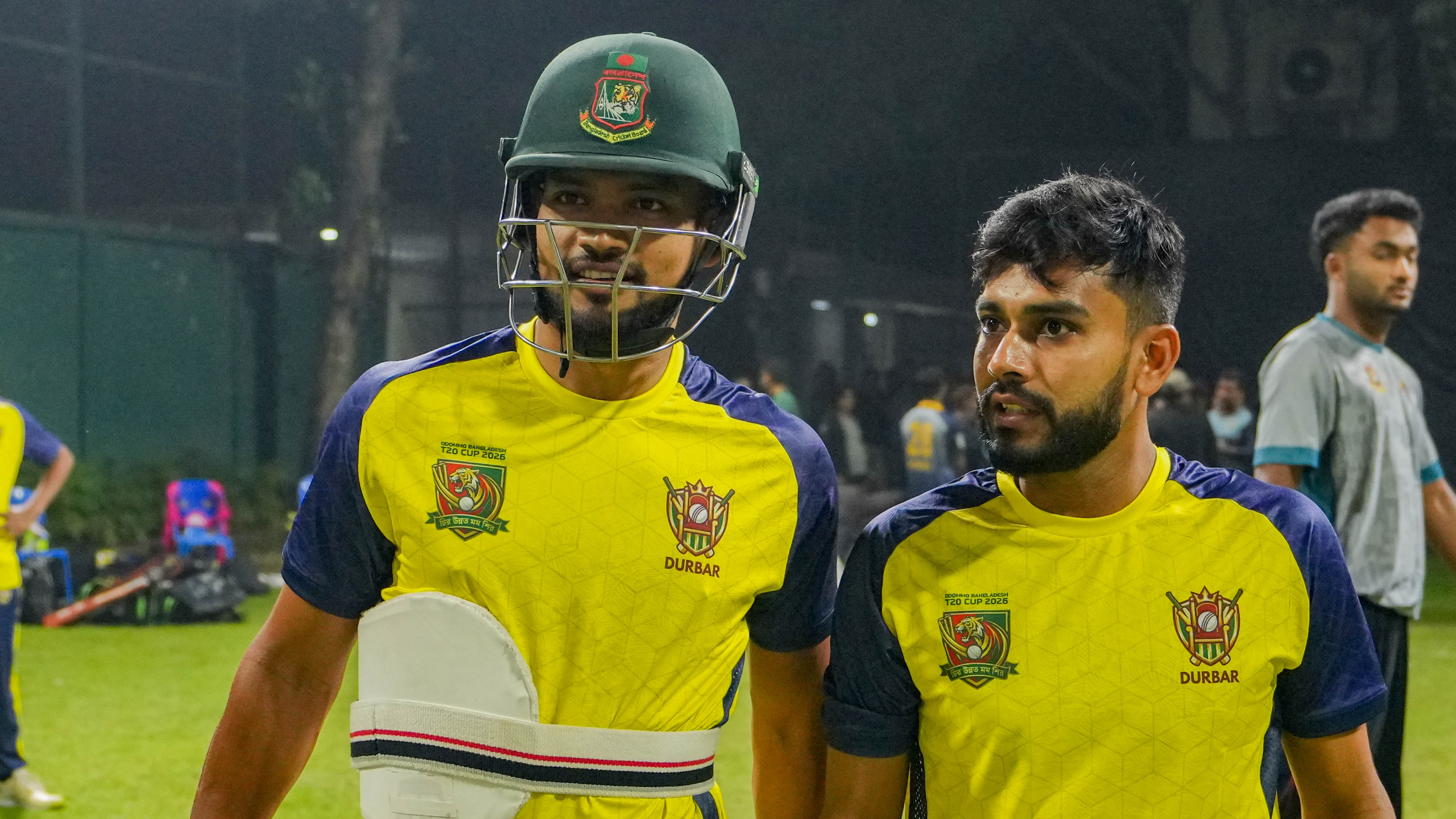 শান্ত-মিরাজদের সান্ত্বনার মোড়কে সিরিয়াস ক্রিকেট দেখবেন কোথায়